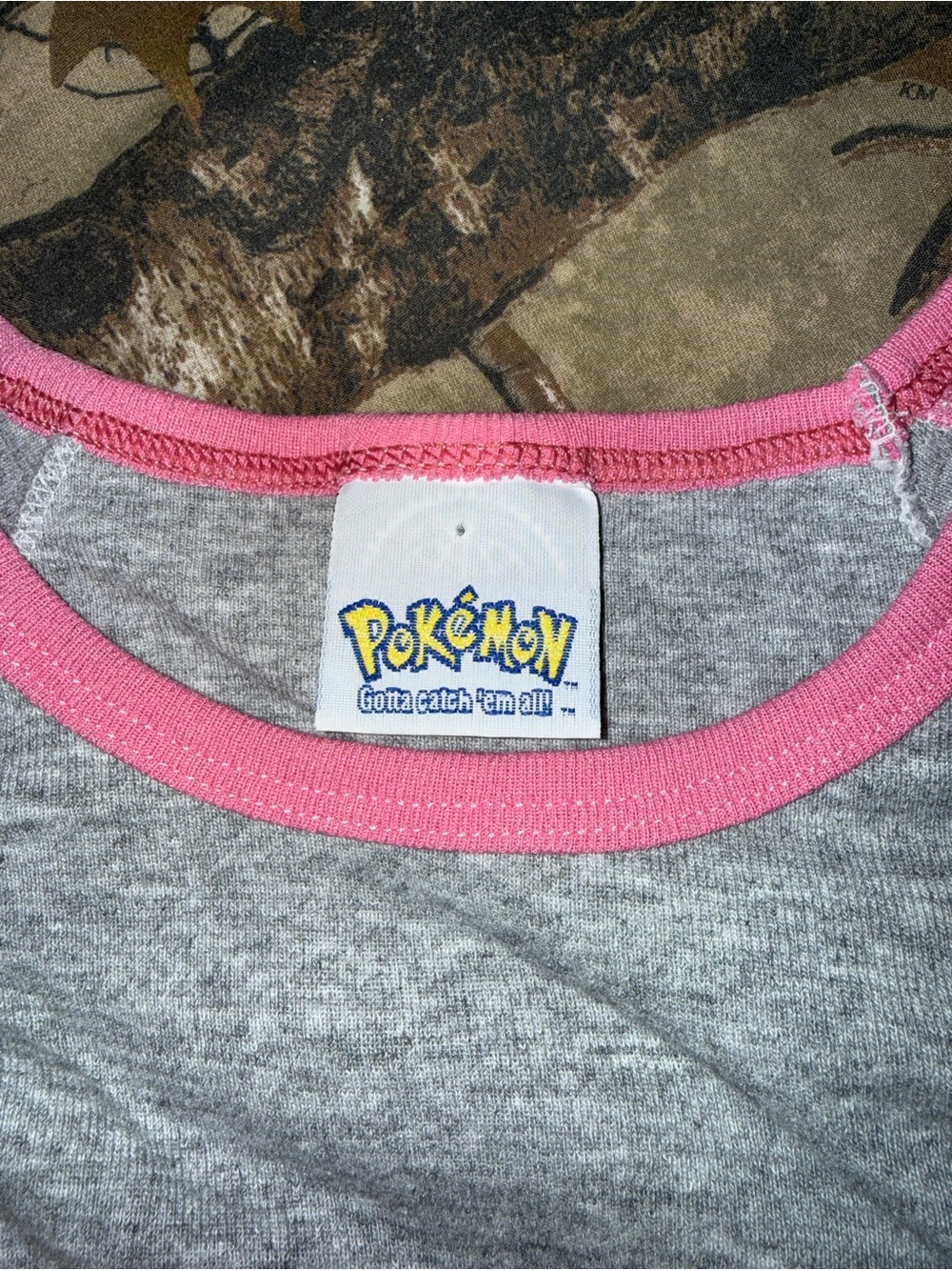 ✨Rare vintage ✨Pokemon Gray & Pink Jigglypuff Short Sleeve Tee - Picture 4 of 5